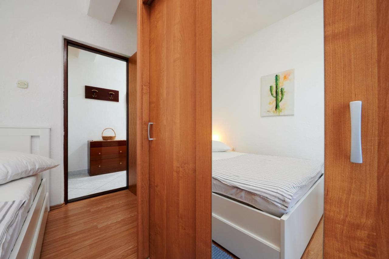 Guesthouse Aria Trogir Exterior photo
